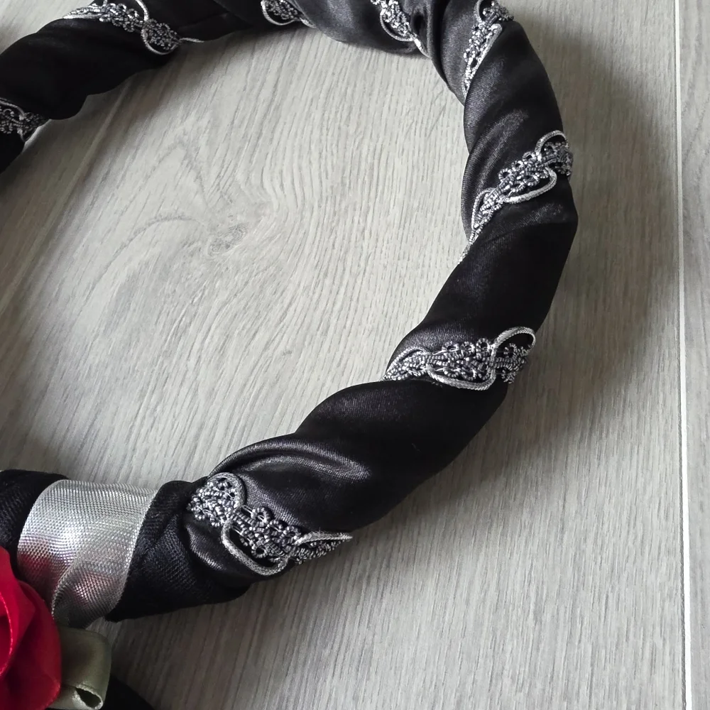 Elegant Black and Silver Head Piece with Mask